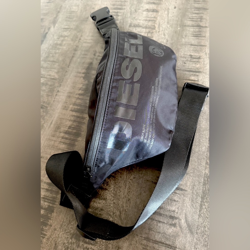 Diesel Charcoal Men's Messenger Bag
